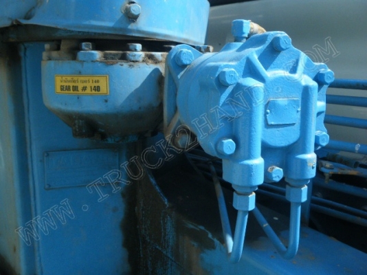 รถบรรทุก 6 ล้อติดเครน ยี่ห้อ HINO 175 แรงม้า ติดเครน 3 ตัน