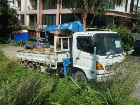 รถบรรทุก 6 ล้อติดเครน ยี่ห้อ HINO 175 แรงม้า ติดเครน 3 ตัน