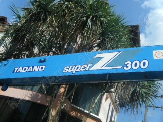 รถบรรทุก 6 ล้อติดเครน ยี่ห้อ HINO 175 แรงม้า ติดเครน 3 ตัน