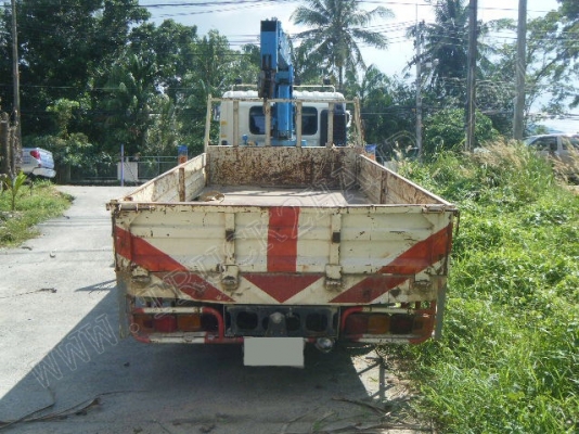 รถบรรทุก 6 ล้อติดเครน ยี่ห้อ HINO 175 แรงม้า ติดเครน 3 ตัน