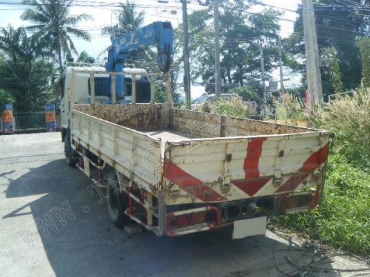 รถบรรทุก 6 ล้อติดเครน ยี่ห้อ HINO 175 แรงม้า ติดเครน 3 ตัน