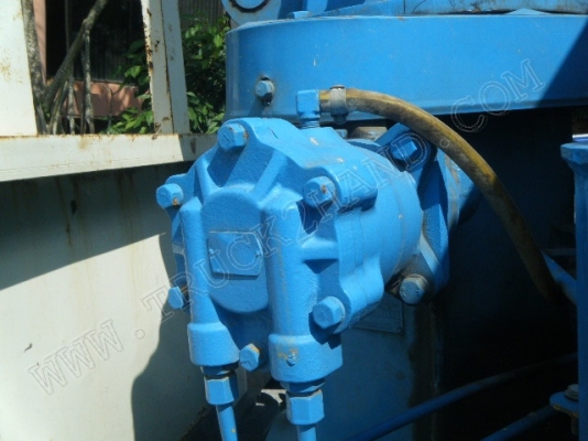 รถบรรทุก 6 ล้อติดเครน ยี่ห้อ HINO 175 แรงม้า ติดเครน 3 ตัน