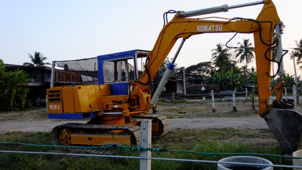 ขาย PC 60 - 1 U  รถสภาบดี สักคัน  มีรายหัวเจราะ รุ่น ตัว TOP รถสภาบพร้อมใช้ ลงงานเลยเช็กใหม่หมดแล้ว