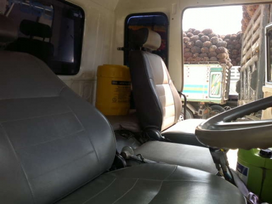 รถมิตซู 10 ล้อดั๊ม FN527 210 แรงม้า สนใจติดต่อ 081 - 6079515 รถมิตซู 10 ล้อดั๊ม FN527 210 แรงม้า สนใจติดต่อ 081 - 6079515