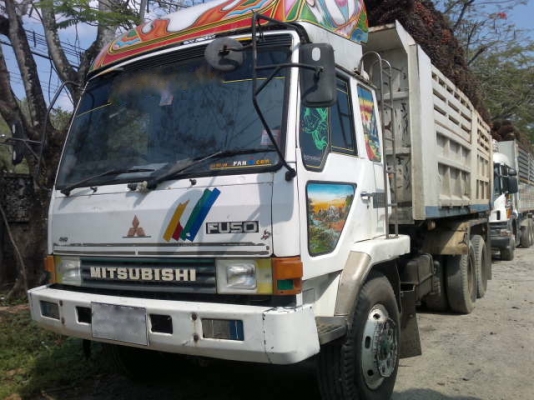 รถมิตซู 10 ล้อดั๊ม FN527 210 แรงม้า สนใจติดต่อ 081 - 6079515 รถมิตซู 10 ล้อดั๊ม FN527 210 แรงม้า สนใจติดต่อ 081 - 6079515