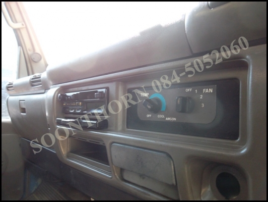 ขายด่วน รถบรรทุก 6 ล้อ ISUZU NQR 130 แรง(รถห้าง) ตู้แห้ง 3 บานยาว 5.5M สภาพสวยมาก พร้อมใช้ ราคาสุดคุ้ม