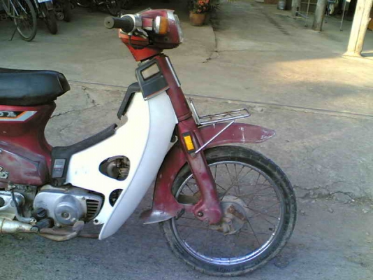 ขายC700cdiเครื่องดีอะไหร่ครบขาดบังโซ่ Noเล่มออกใบซื้อขายให้ ขาย 5500 บาท