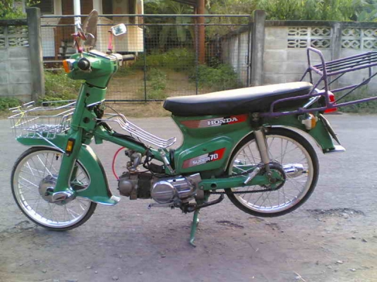 ขายC700เครื่องดรีมเล่มทะเบียนพร้อมชุดโอนเครื่องดีมากอะไหร่แต่งให้หมดตามรูป ขาย 19500 บาท