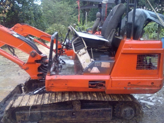 KUBOTA kx33เครื่องใหม่มิสซู k4m 4สูบ ปั๊มใหม่ แทร็กใหม่ ช่วงล่างเต็ม ชุดสลักแน่นทุกตัว พร้อมทำงานทันที ไม่ต้องซ่อม080-6551060