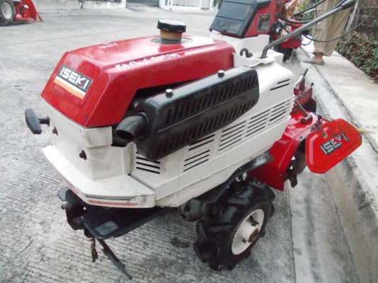 รหัส:12000930รถพรวนดินเดินตามเครื่องFA130Gเบนชิน(4.0ps)มีชุดพรวนดินกว้าง35cm.www.nihonmono.com