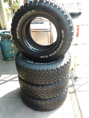 ขายยาง BF All  265/70/16  ปี 06 สภาพสวย