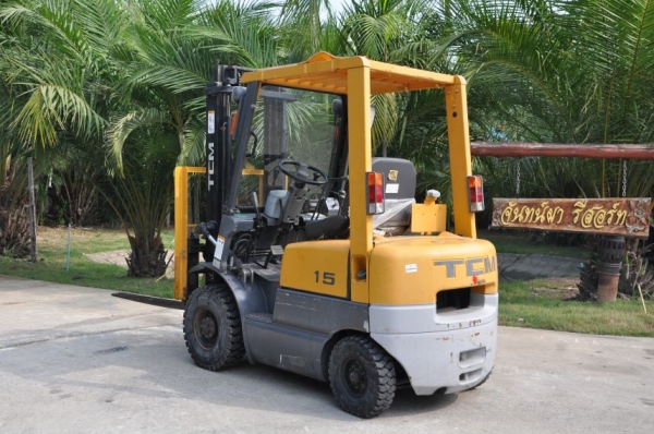 ขาย FORK LIFT TCM1.5ตันครึ่ง สวยเดิมจากญี่ปุ่น เครื่องช่วงล่างแน่น ทำงานไว ขาย110,000บาท!!!