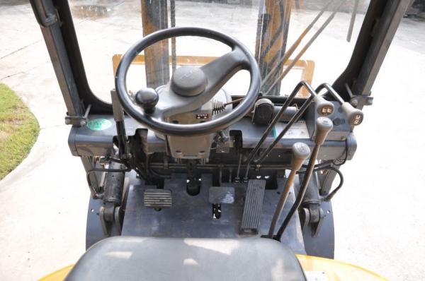ขาย FORK LIFT TCM1.5ตันครึ่ง สวยเดิมจากญี่ปุ่น เครื่องช่วงล่างแน่น ทำงานไว ขาย110,000บาท!!!