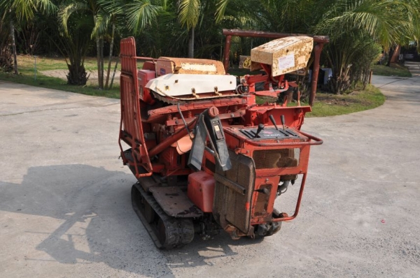 ขายรถ นวดข้าว ตีนตะขาบ (นวดเมล็ดพันธ์ได้) YANMAR PK50ดีเซล สภาพเดิมๆจากญี่ปุ่น ขายถูก38,000บาท!!!