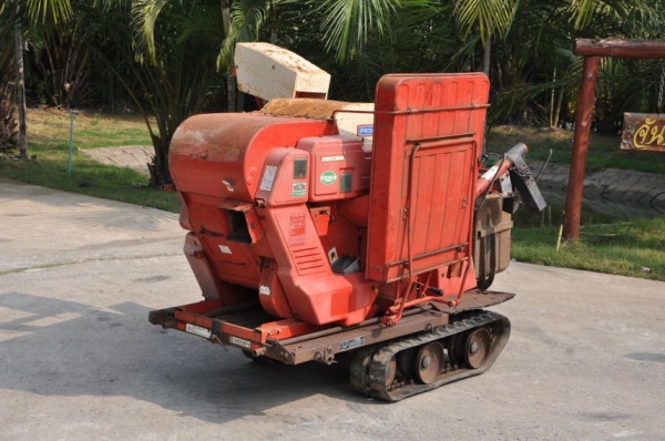 ขายรถ นวดข้าว ตีนตะขาบ (นวดเมล็ดพันธ์ได้) YANMAR PK50ดีเซล สภาพเดิมๆจากญี่ปุ่น ขายถูก38,000บาท!!!