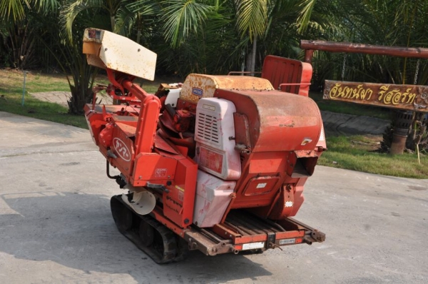 ขายรถ นวดข้าว ตีนตะขาบ (นวดเมล็ดพันธ์ได้) YANMAR PK50ดีเซล สภาพเดิมๆจากญี่ปุ่น ขายถูก38,000บาท!!!