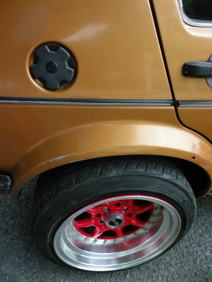 ขายด่วน !!! VW Golf M1.....ล้อ หน้า 8 หลัง 9