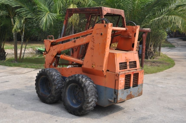 ขายรถตัก ล้อยางTOYOTA LOADER SDK6 สภาพสวยเดิมจากญี่ปุ่น 75,000 บาทเท่านั้น