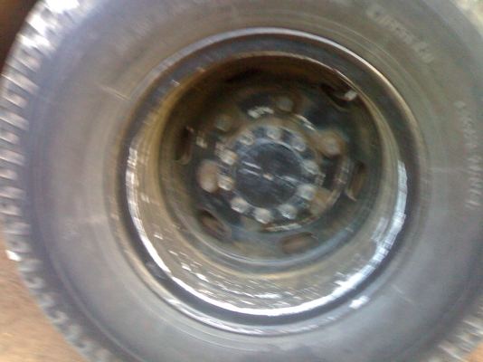 ขาย6ล้อรถห้างแท้ๆๆลุกค้าไม่มารับรถตามสัญญาประกาศขายใหม่คับ