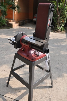 ขายเครื่อง เจียร ขัดแต่งเหล็กได้แนวตั้ง-แนวนอน (ของใหม่ไต้หวัน) เปิดตู้ญี่ปุ่นได้มา1ตัว ขาย16,000บาท!!