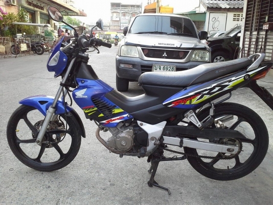 Sonic สีน้ำเงิน ล้อแม็ค เครื่องเดิม แน่นๆ ไม่หลวม ไม่หอน มีเล่ม เอกสารครบ Sonic สีน้ำเงิน ล้อแม็ค เครื่องเดิม แน่นๆ ไม่หลวม ไม่หอน มีเล่ม เอกสารครบ