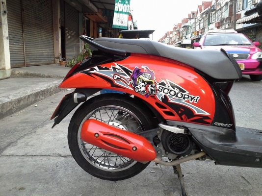 Scoopy i ปี 55 สีแดง ดำ รถบ้าน สวย เครื่องเดิมแน่นๆ ไม่หลวม ไม่หอน ชุดสีสด มีเล่ม เอกสารพร้อม Scoopy i ปี 55 สีแดง ดำ รถบ้าน สวย เครื่องเดิมแน่นๆ ไม่หลวม ไม่หอน ชุดสีสด มีเล่ม เอกสารพร้อม