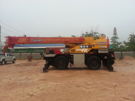 ให้เช่ารถเครน 7 ตัน 10 ตัน 25 ตัน รายวัน และ รายเดือน ทั่วประเทศ ราคาถูก ราคาเริ่มต้น 5000 บาท สนใจติดต่อ 0806707927  ,LINE ID  0806707927