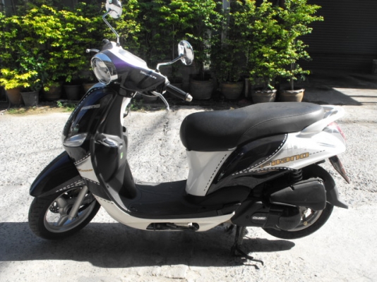 ขาย Yamaha Filano ปี 55 สีม่วงขาว