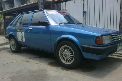 ขายรถford 5ประตูสภาพสวย(ลดเหลือ25000)