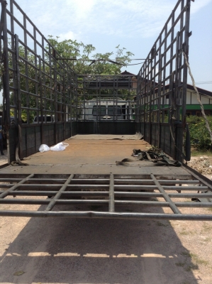 ขายISUZU Rocky6ล้อ FTR.แท้ เครื่อง (6BD 165แรง) ยาว7.2 ม. เบรคจิ๊ฟฟี่ พวงมาลัยพาว์เวอร์  ขับดี ครัทซีสวย ขาย 650,000 บาท