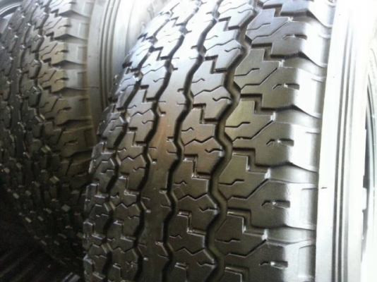 ขายลัอ  RG  6 รู  พร้อมยาง Japan