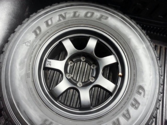 ขายลัอ  RG  6 รู  พร้อมยาง Japan