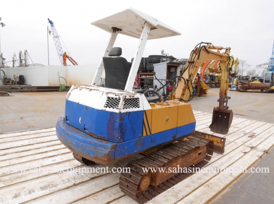 รถขุด PC30-5 S/N 89XX นำเข้า สภาพดี บจก.สหสินอีควิปเม้นท์ โทร.081-5851880, 02-5168100-1 www.sahasinequipment.com รถขุด PC30-5 S/N 89XX นำเข้า สภาพดี บจก.สหสินอีควิปเม้นท์ โทร.081-5851880, 02-5168100-1 www.sahasinequipment.com