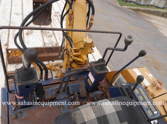 รถขุด PC30-5 S/N 89XX นำเข้า สภาพดี บจก.สหสินอีควิปเม้นท์ โทร.081-5851880, 02-5168100-1 www.sahasinequipment.com รถขุด PC30-5 S/N 89XX นำเข้า สภาพดี บจก.สหสินอีควิปเม้นท์ โทร.081-5851880, 02-5168100-1 www.sahasinequipment.com