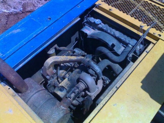 ขายแม็คโคKOMATSU PC100-5 สภาพพร้อมใช้งาน เครื่องเดิมปั้มเดิม โซ่เต็ม เอกสารใบอินวอยซ์