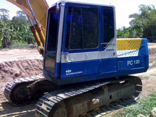 ขายแม็คโคKOMATSU PC100-5 สภาพพร้อมใช้งาน เครื่องเดิมปั้มเดิม โซ่เต็ม เอกสารใบอินวอยซ์