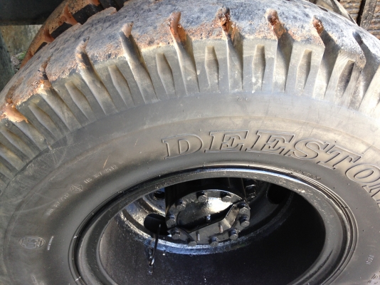 ขายISUZU210แอร์เย็น เครื่องดี คัทซีสวย ยางดี10เส้น กระสวย พื้นดี