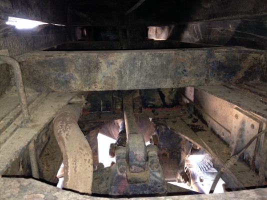 ขายISUZU210แอร์เย็น เครื่องดี คัทซีสวย ยางดี10เส้น กระสวย พื้นดี