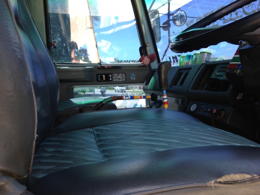 ขายISUZU210แอร์เย็น เครื่องดี คัทซีสวย ยางดี10เส้น กระสวย พื้นดี