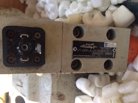 ขายปั้มน้ำมันไฮโดรลิค ขนาด 25 HP. มอเตอร์ Siemens หัวปั้ม Rexroth hydraulics สภาพสวย มาพร้อมลังเดิมครับ