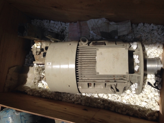 ขายปั้มน้ำมันไฮโดรลิค ขนาด 25 HP. มอเตอร์ Siemens หัวปั้ม Rexroth hydraulics สภาพสวย มาพร้อมลังเดิมครับ