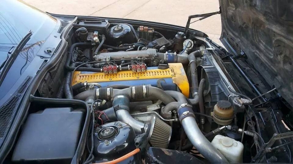 BMW 525IA เครื่อง 2เจโบ เกียรออโต้ กินแก้ส ปี32 นะจ็ะ