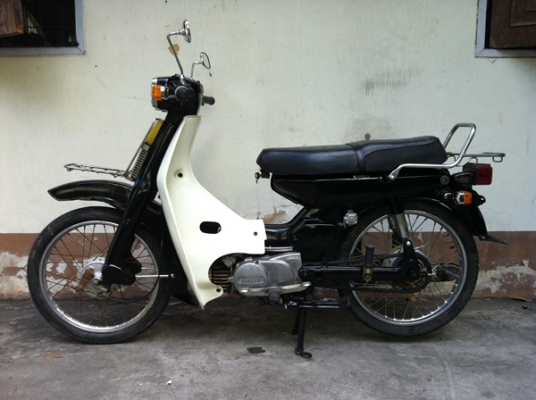 Yamaha Y80 CDIเดิมโรงงาน สภาพสวยทำสีดำเงา เอกสารเล่มส้ม ขาย 3,800 บาท