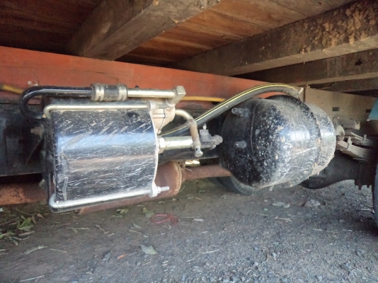 ขาย275000บาทรถ6ล้ออีซูซุKSเครื่อง110แรงม้าFหน้าFหลังพวงมาลัยเพาเวอร์ พร้อมใช้งานคับ