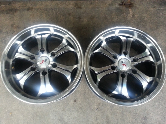 j sport 17&times;8" 1คู่