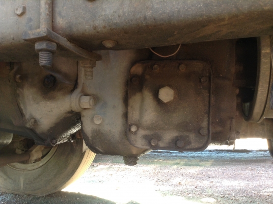 ขาย 10 ล้อ เพลาเดียวอุบัติเหตุ HINO FL177 คัสซียังสวยไม่หักไม่งอ เครื่อง EH700 168 HP ยังใช้งานได้ดี หัวสิงไฮเทคลงเล่มแล้ว พวงมาลัยพาวเวอร์ ทะเบียนเต็มพร้อมโอนครับ