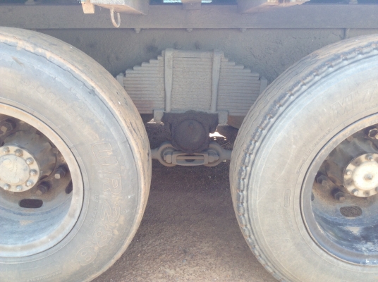 ขาย 10 ล้อ เพลาเดียวอุบัติเหตุ HINO FL177 คัสซียังสวยไม่หักไม่งอ เครื่อง EH700 168 HP ยังใช้งานได้ดี หัวสิงไฮเทคลงเล่มแล้ว พวงมาลัยพาวเวอร์ ทะเบียนเต็มพร้อมโอนครับ