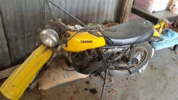 ขายด่วน รถวิบากยามาฮ่า ENOURO ราคา12000 ต่อรองราคาได้ครับ