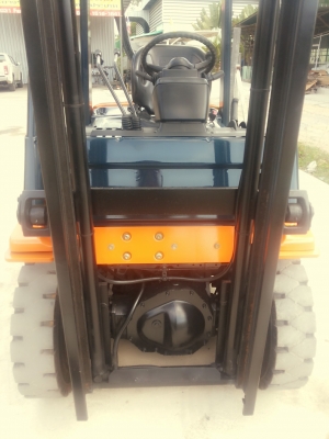 TOYOTA7FD25ขนาด2.5ตันเสาสูง3เมตรมีเสา4เมตรเปลี่ยนให้ถ้าต้องการ เกียร์ออร์โต้ เครื่องดีเซล2Zรับประกันเครื่องเกียร์ ราคาต่อรองได้0816161541