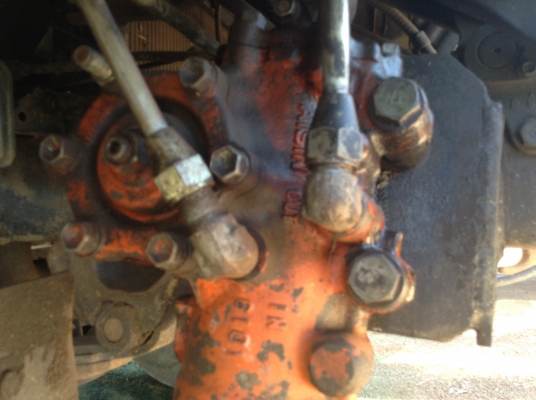 ขาย 10 ล้อ เพลาเดียว ISUZU JCM วางหัว ROCKY ลงเล่มแล้ว เครื่อง 6BG1 175 HP เกียร์ร็อคเสื้อลาย ช่วงล่างใหญ่ลูกหมากร้อย พวงมาลัยพาวเวอร์ ทะเบียนชุดโอนพร้อมโอน ราคาต่อรองได้ครับ